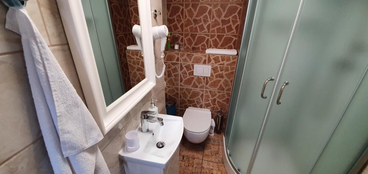 Aparthotel Savas 3 ,, Cosy House Studio" & Parking קובנה מראה חיצוני תמונה